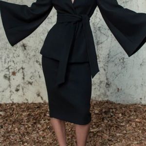 La Femme En Noir Metropolis Skirt